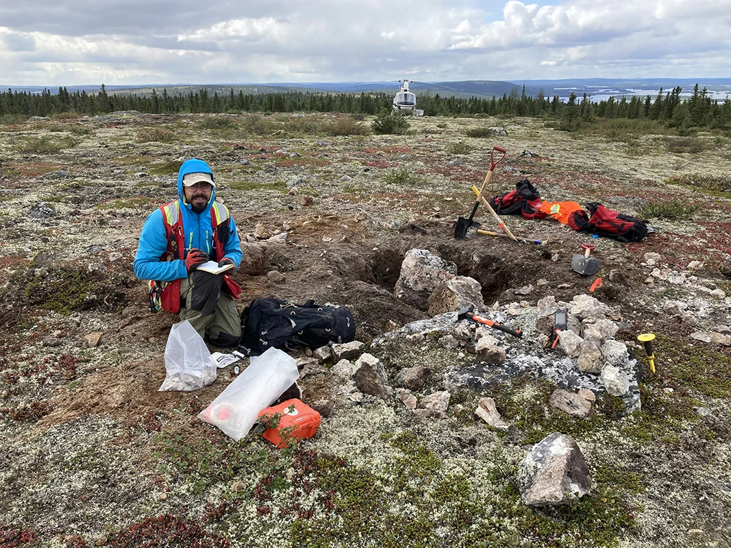 Field logging on the James Bay tundra